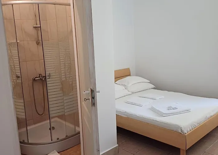 Puskin - אפורי סוד